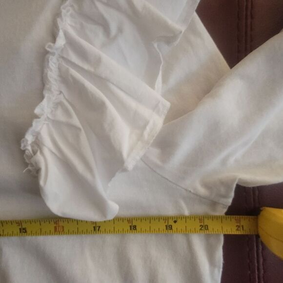 Ruffle shoulder cotton tee - Picture 7 of 8